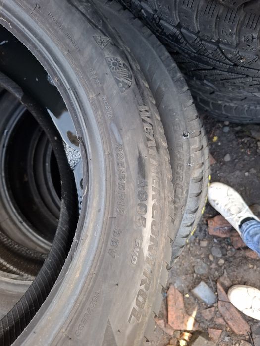 Vand 2 anvelope 225 55 18 brigestone dot 2021