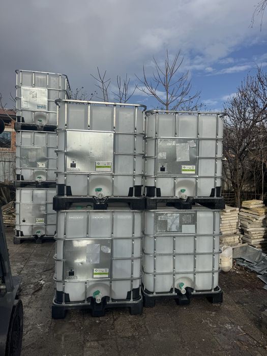 Ibc бидони 1000 литра 1 тон съдове за вода цистерни ЧИСТИ БЕЛИ ЧЕРНИ