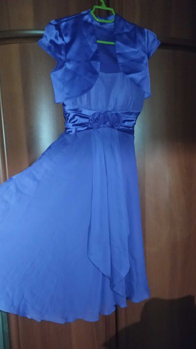 Платье  42 размера