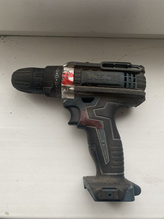 Шуруповерт продам.