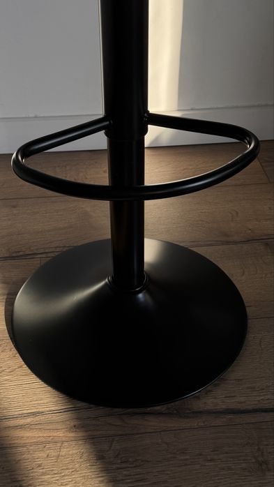 Барный стул в Алматы