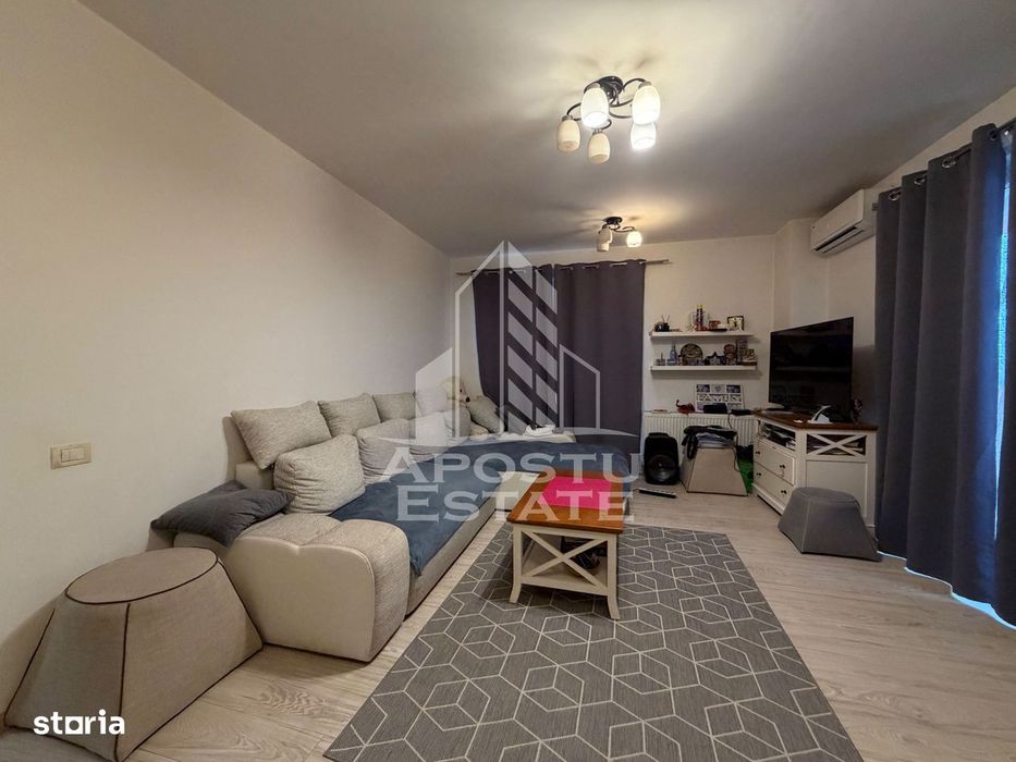 Apartament cu 2 camere, semidecomandat, bloc nou, zona Soarelui — fotografia 1