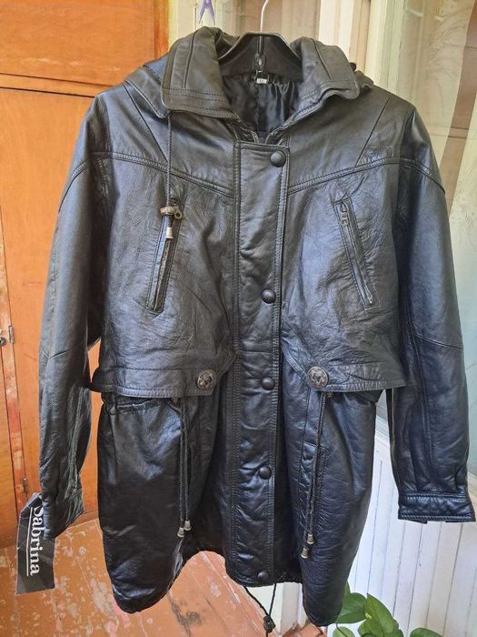 Куртка  женская кожаная