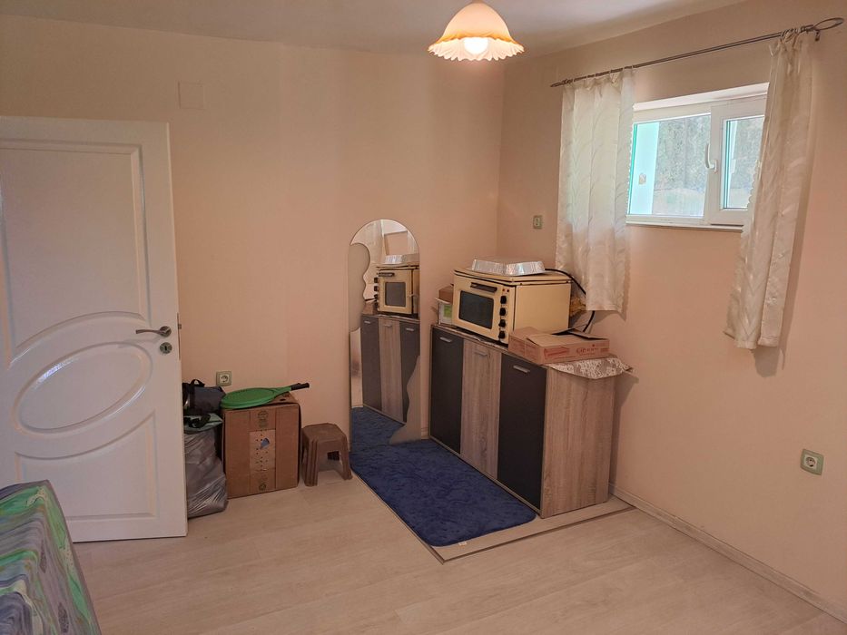 Продава се Тристаен апартамент в Плевен, 9-ти квартал - 95 кв.м за 895 €/кв.м - Снимка #3