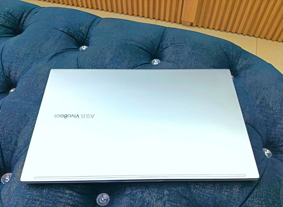 ASUS OLED core i5 11 th Gen