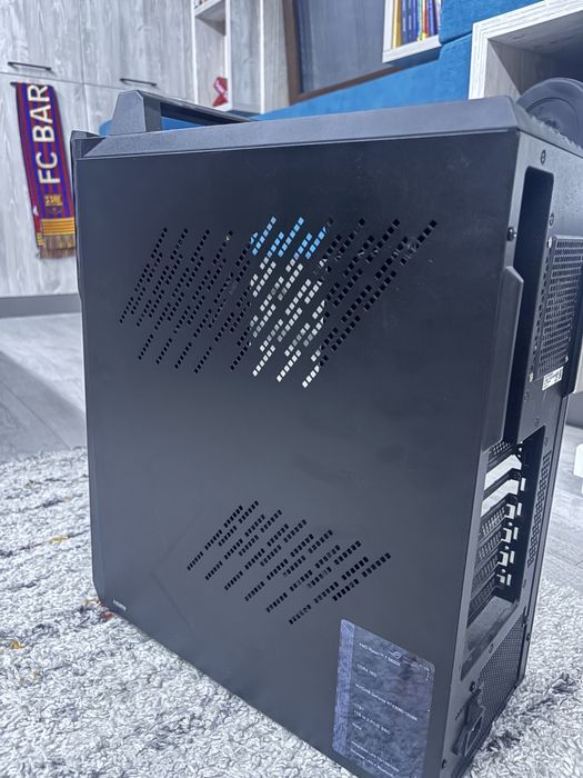 Kit Gaming RGB: Carcasă ASUS ROG Strix + Sursă Modulară 750W 80+ Gold