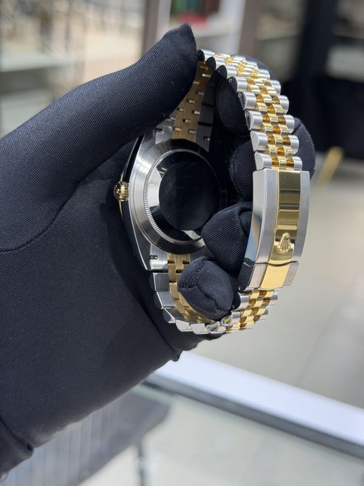 Rolex Datejust 41mm золото с бриллиантами