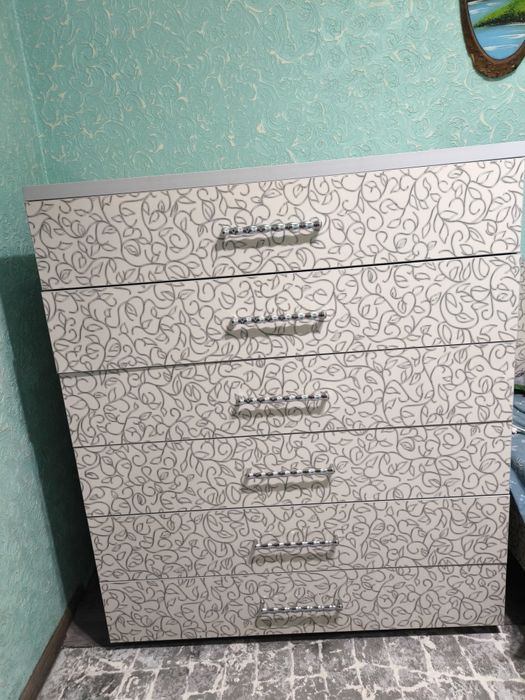 Продам комод б/у в отличном состоянии))