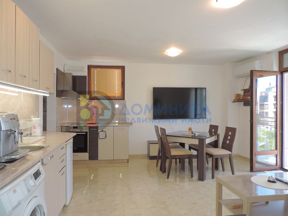 Продава се Двустаен апартамент в Приморско - 76 кв.м за 1157 €/кв.м - Снимка #6