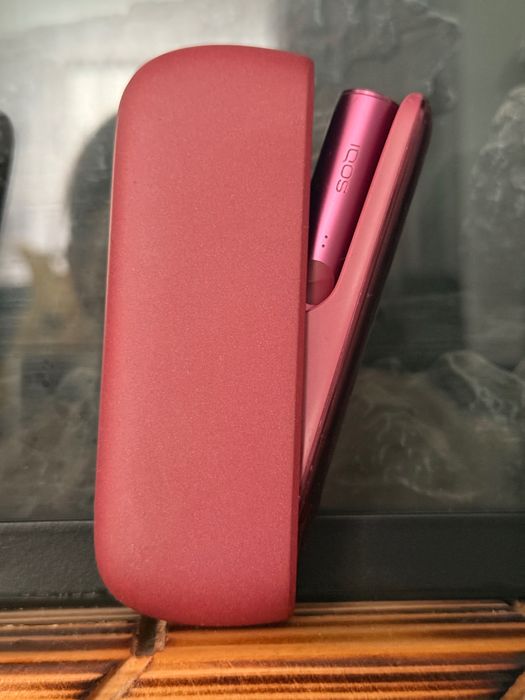 Iqos iluma, utilizate , intr-o stare foarte buna ,