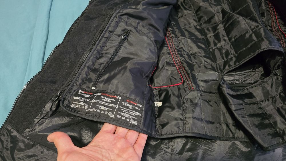 Мото яке Akito Pithon