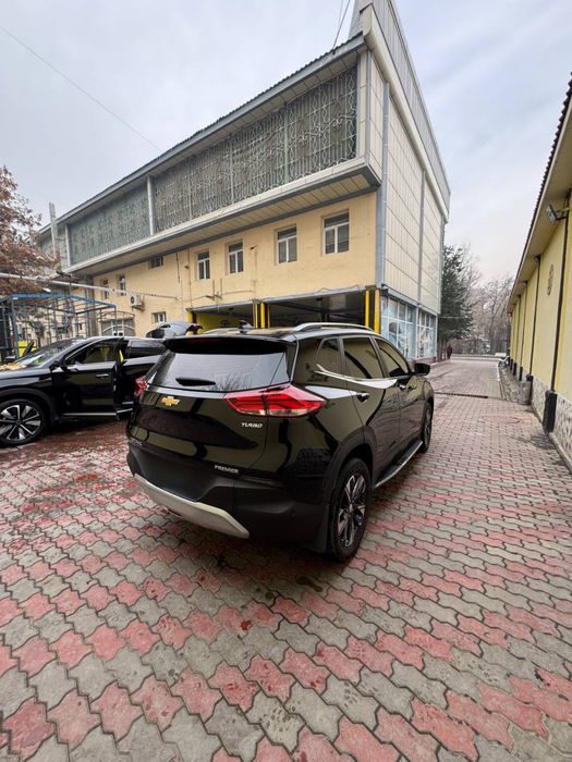 Tracker premier 2022 yil