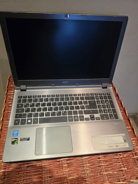 Acer Aspire V5-573G Лаптоп Windows 11 Home