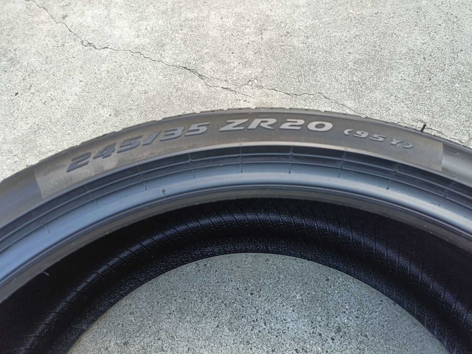 O anvelopa noua de vara 245 35 20 pirelli p zero pz4 dot 2025