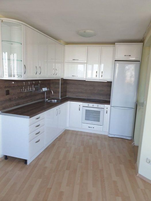 Дава се под наем Тристаен апартамент в София, Люлин 8 - 105 кв.м за 718.08 € - Снимка #1