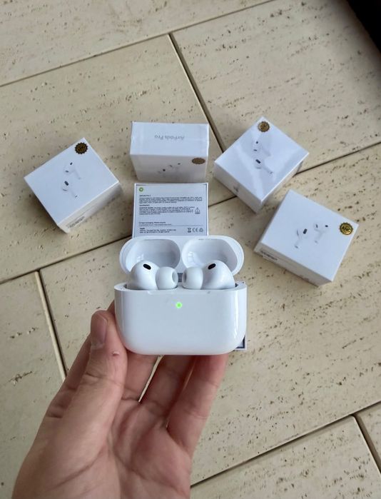 Vând airpods 3 pro