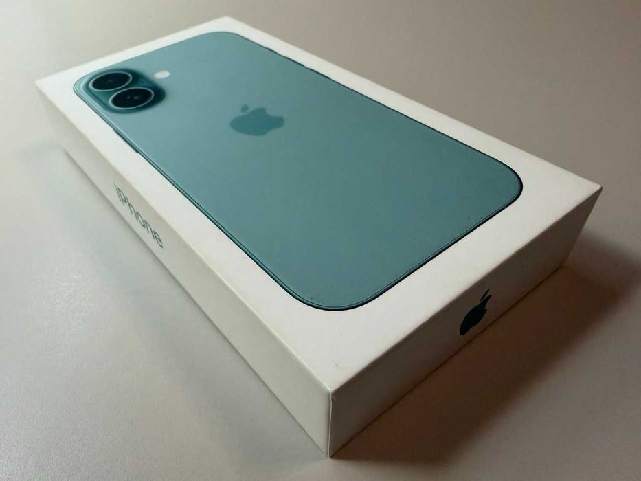  Apple / iPhone 16 128 Gb / Teal
