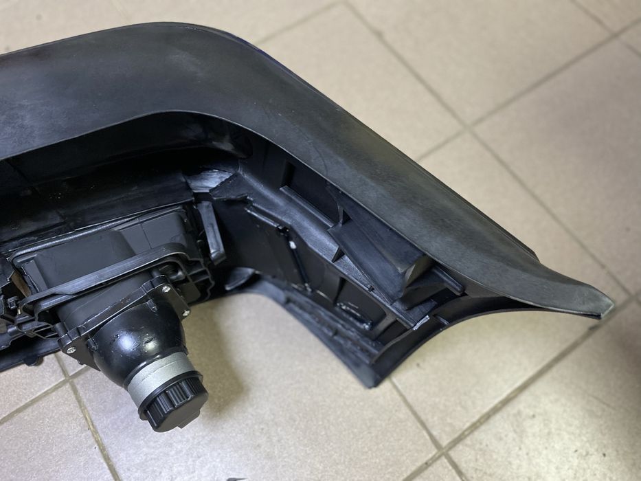 Бампер накладка решетка туманка БМВ Е34