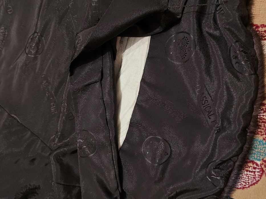 Продаётся шуба коричневого цвета