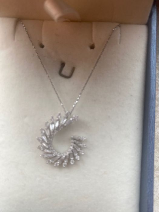 Колие с брилянти и диаманти