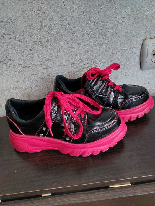 Обувь для девочки