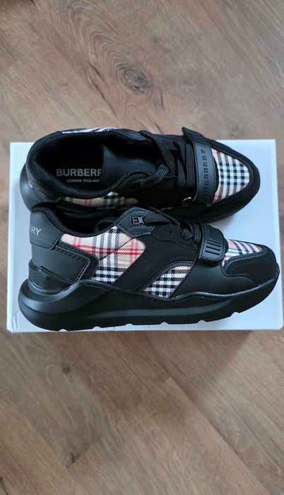 Burberry обувки дамски сникърси