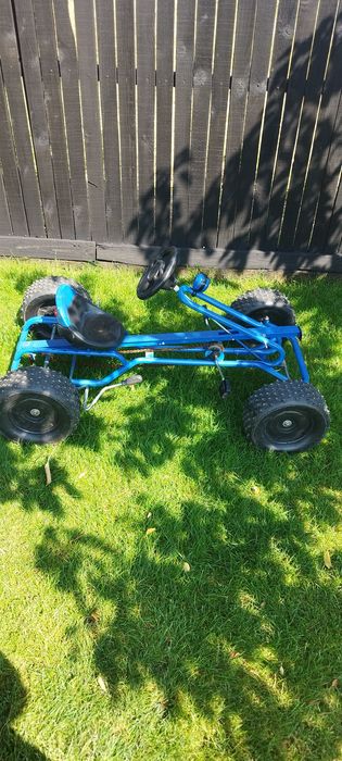 Kart cu pedale pentru copii, culoare albastra, cu sonerie