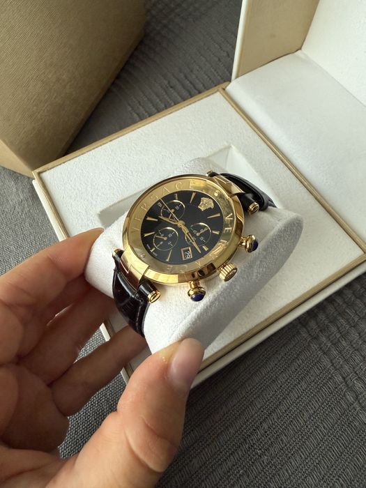 Оригинален! Versace часовник