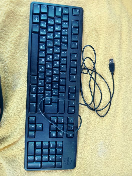 Продам срочно новую клавиатуру