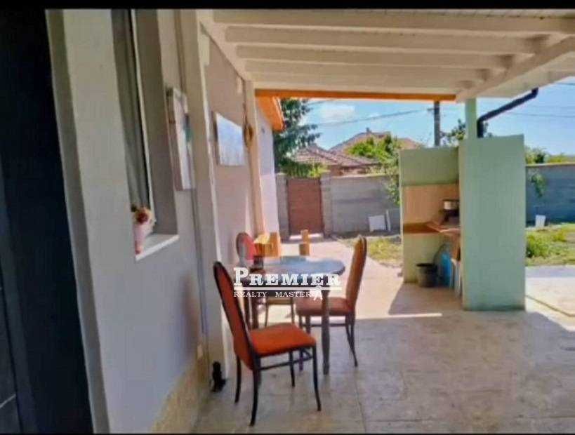 Продава се малка къща в село Тънково.