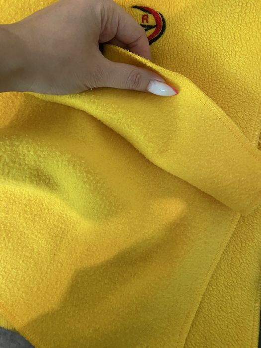 Жълт шал Nike air