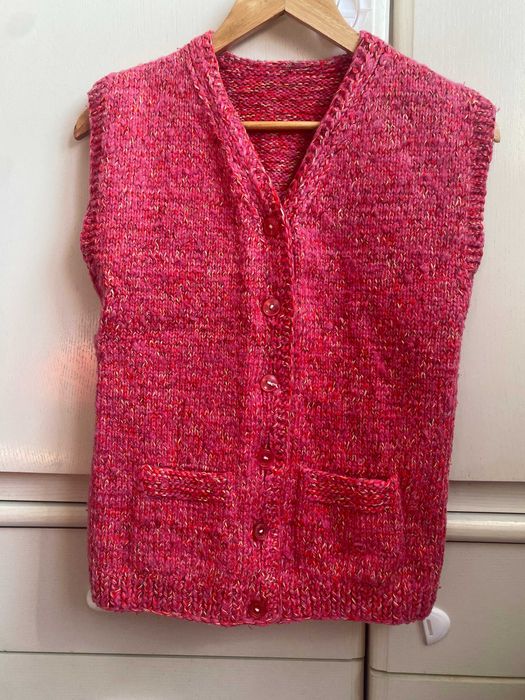 Vesta tricotata din lana marime M femei noua