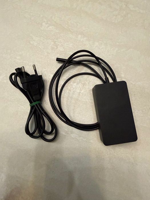 Microsoft Surface Pro 8 – Graphite