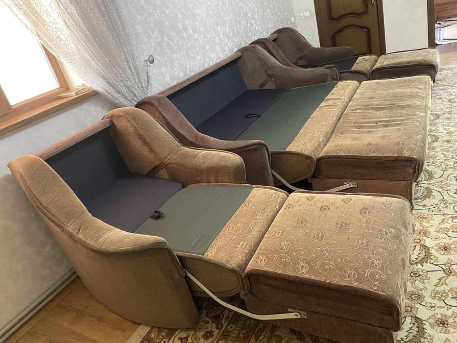 Диван для гостиной