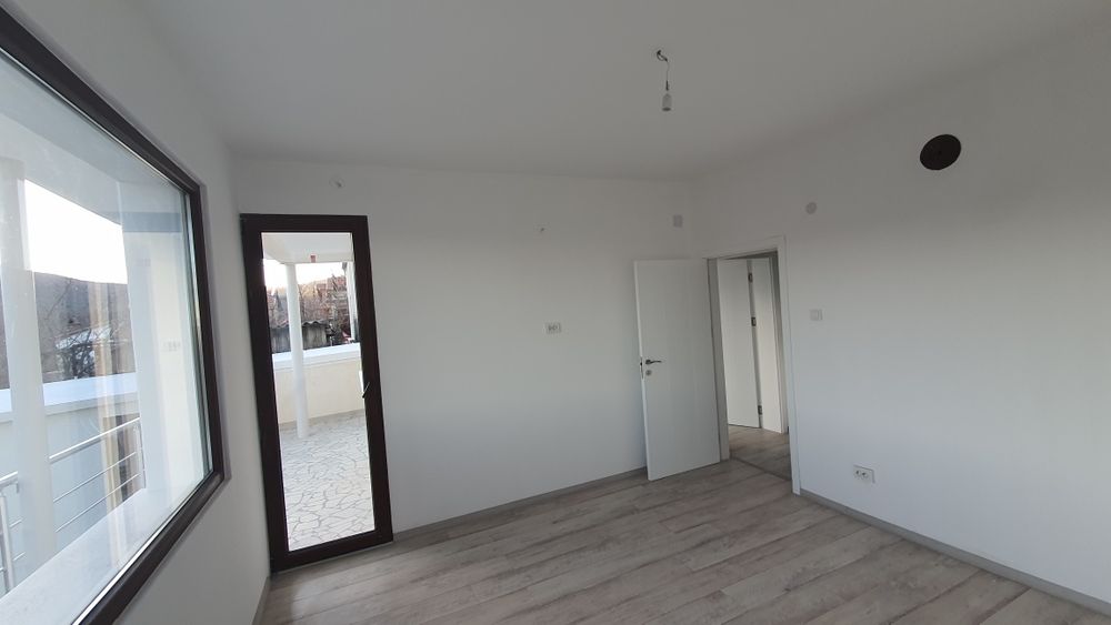 Продава се Къща в Казанлък - 155 кв.м за 938 €/кв.м - Снимка #19