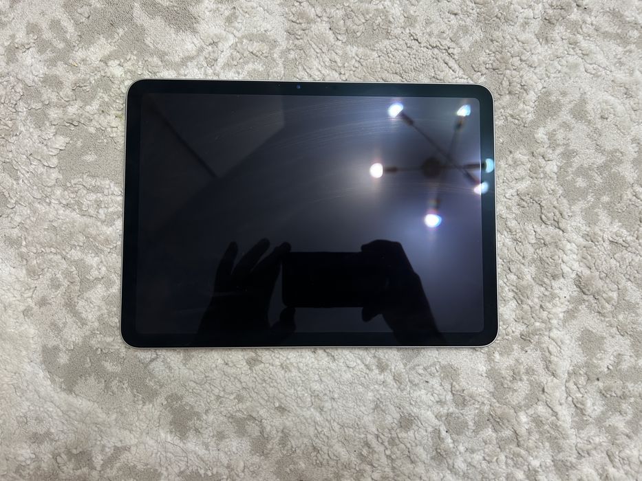 Продам новый Ipad Air 11