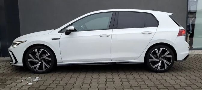 Praguri laterale VW Volkswagen Golf 8 MK8  Hatchback 3 si 5 usi Combi Break aspect GTI Look