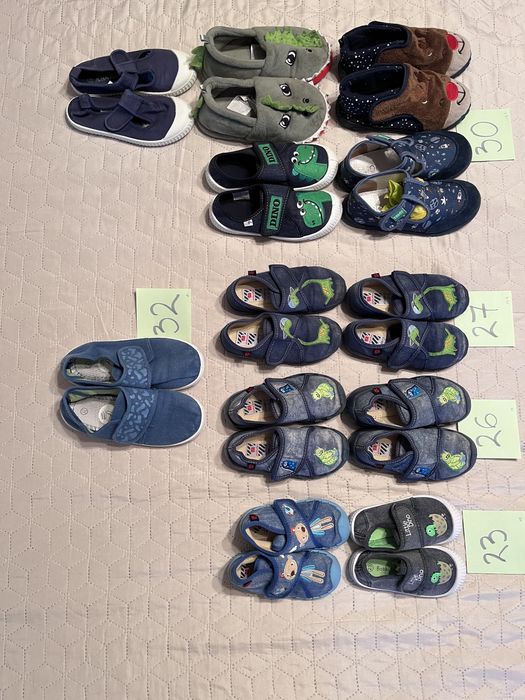 Пантофи с номера от 23 до 32