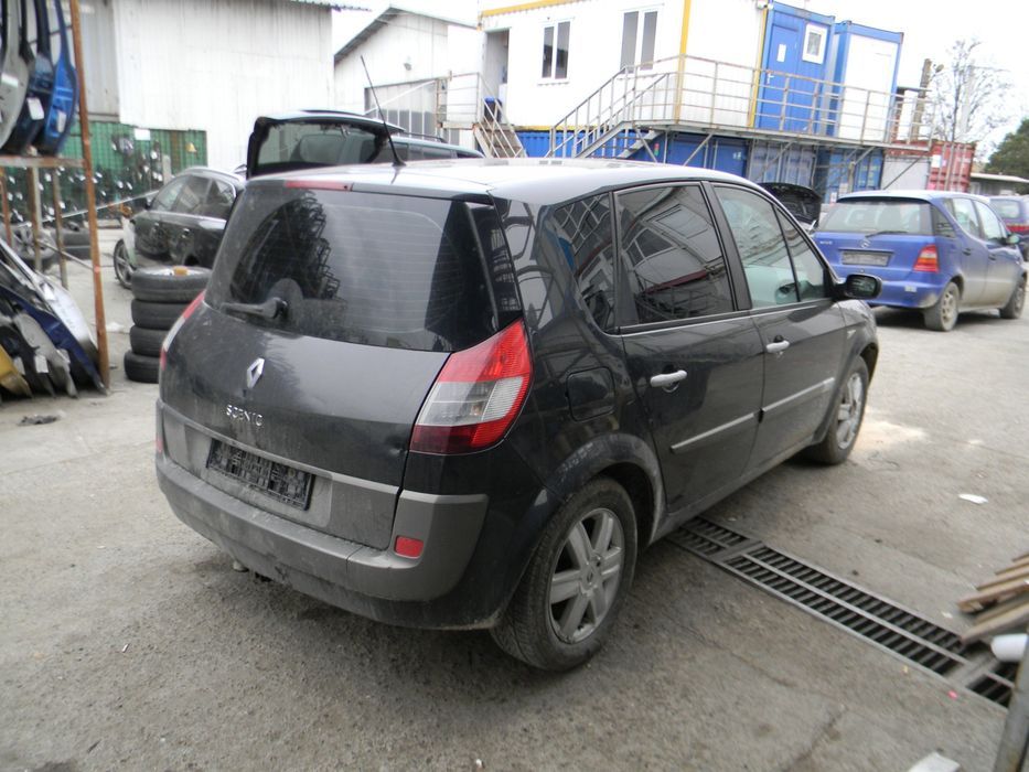 Dezmembrari Renault SCENIC 2 (JM0/1) (2003-2009) 1.9 D Motorina