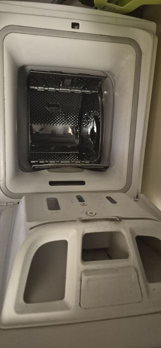 Пералня Whirlpool AWE-66710