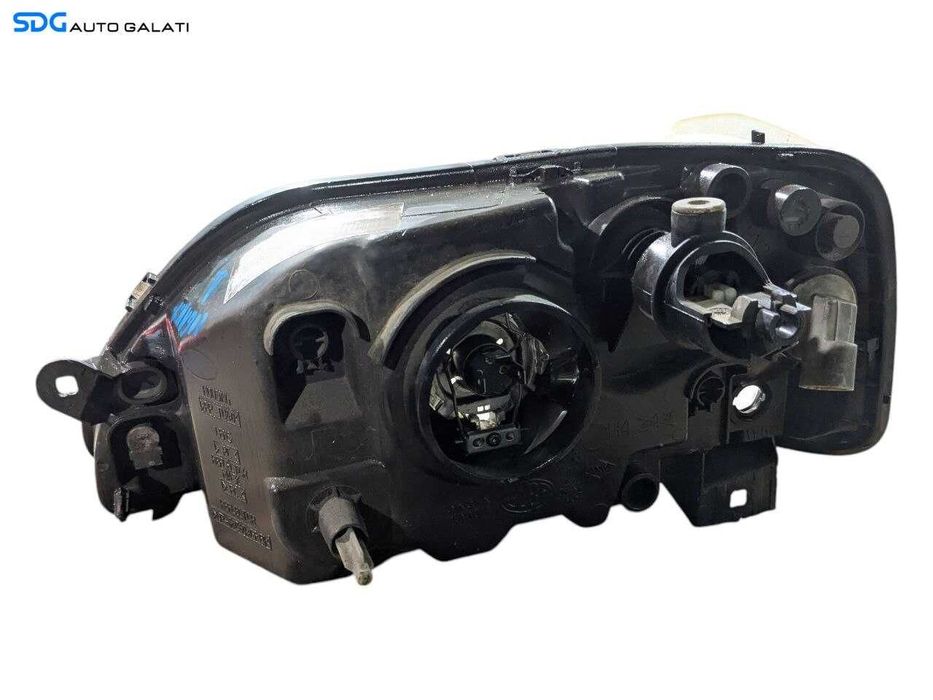 Far Dreapta Halogen Dacia Logan 1 2004 - 2012 Cod 8200211006 89029770 (Ureche Superioara Lipsa) [L8457]