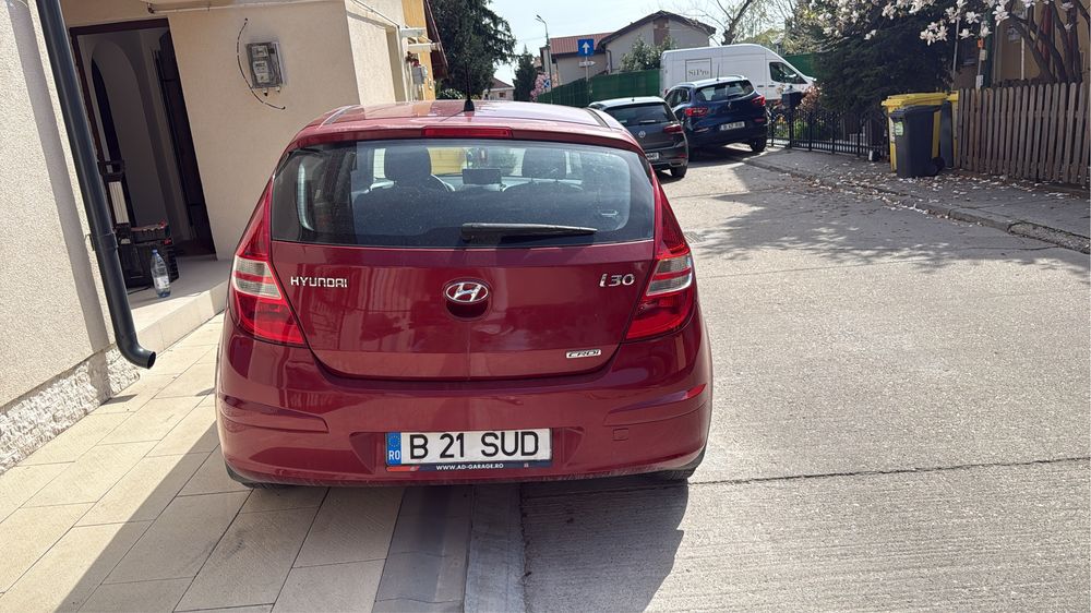 Hyiundai I 30  , primul proprietar; achizitionata in romania