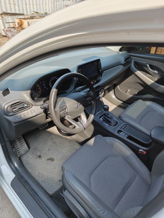 Hyundai i30 Premium в отличном состоянии