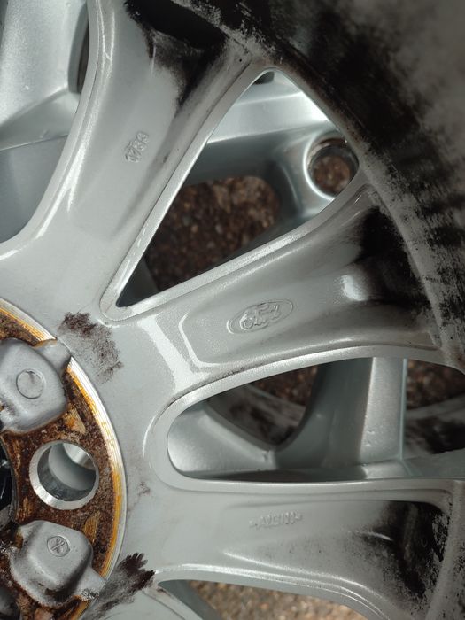 17" оригинални алуминиеви джанти за Ford Kuga...