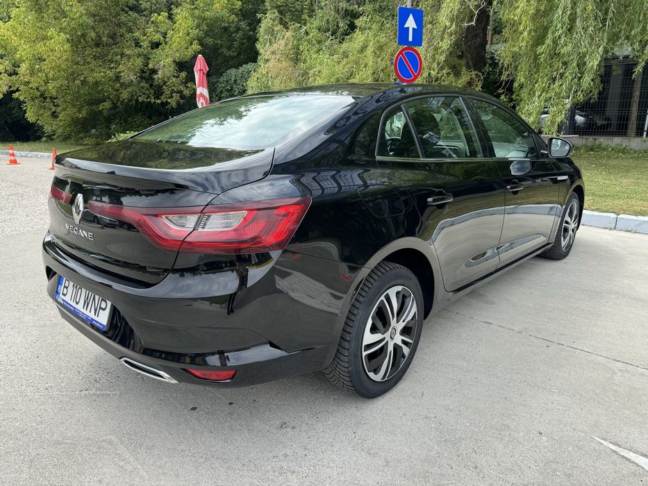 Renault Megane Sedan Cutie automata An 2021 Model Facelict Motor 1.3 Benzina 140 CP Cutie Automata , TVA inclus , Deductibil ! / BuyBack / Leasing !
