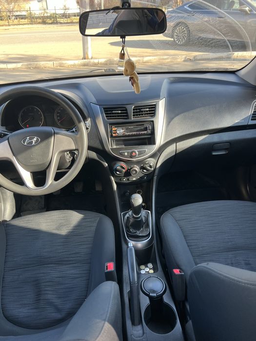 Hyundai solaris 1.6