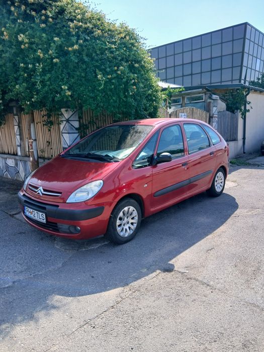 Vând Citroen Picasso