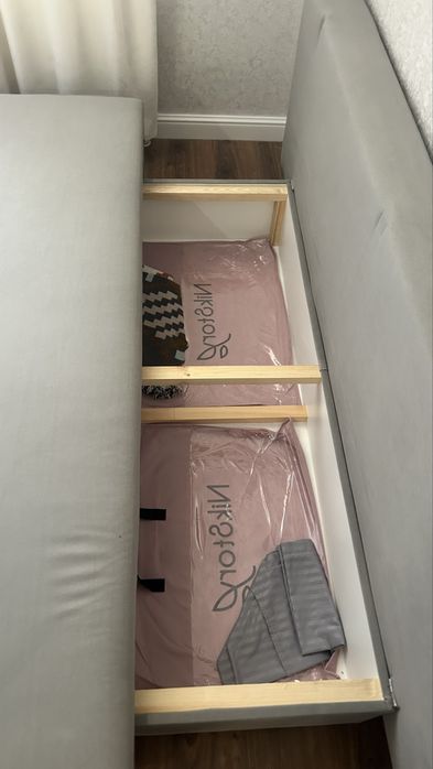 Диван тахта в идеалтном состоянии.