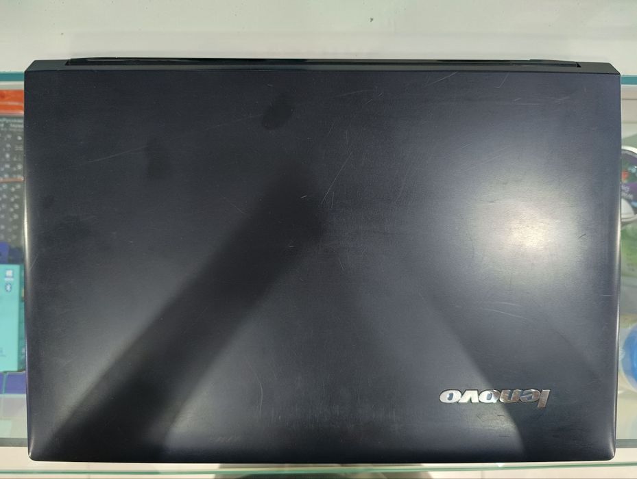 Lenova Core i3 4005u