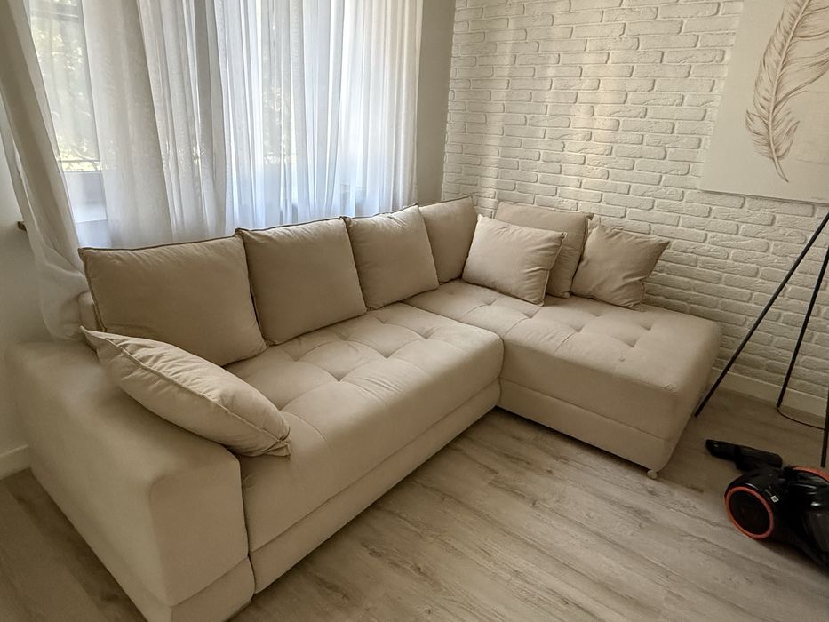 Продаю диван в отличном состоянии 260*170